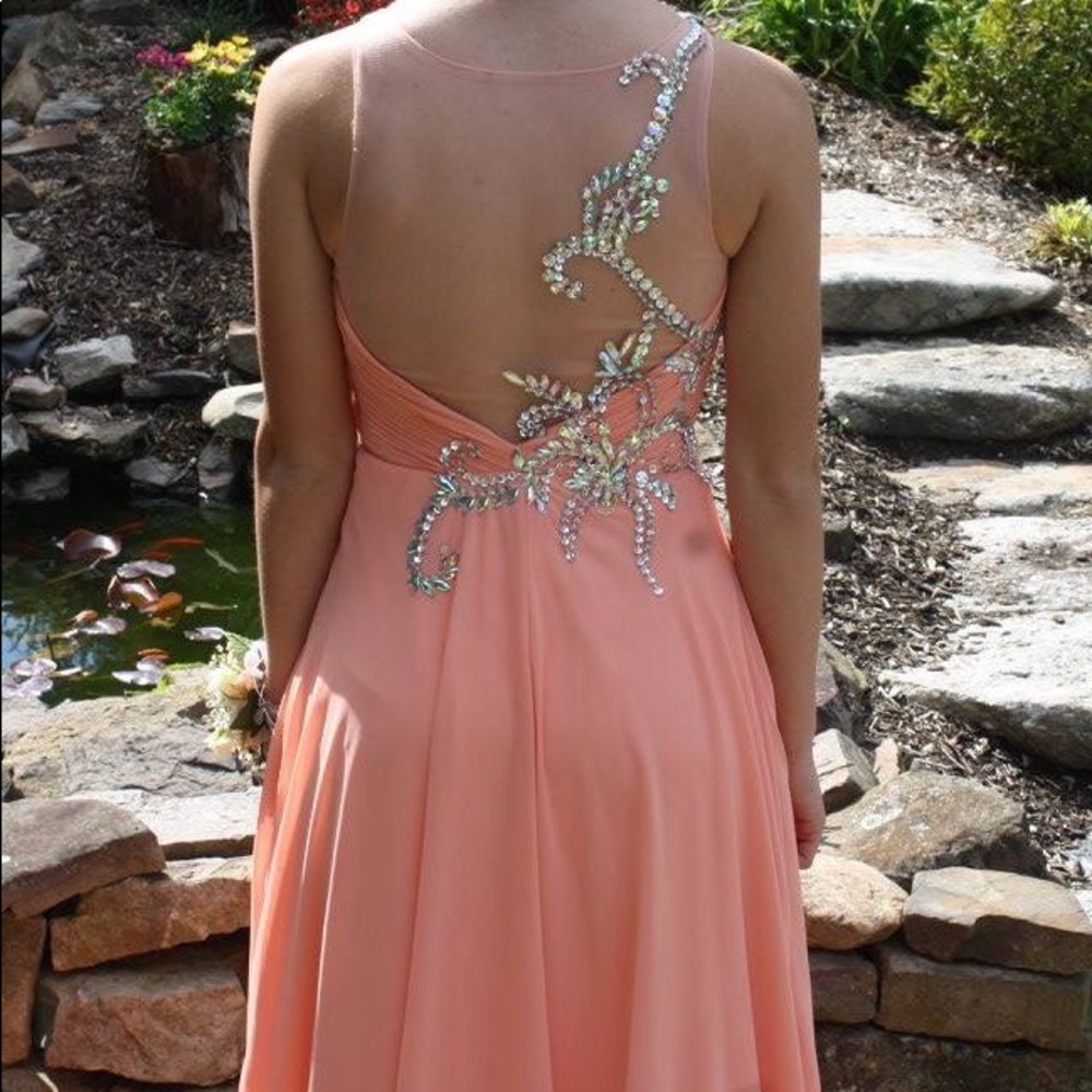 Prom dress - Picture 4 of 6